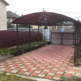 Объявление Дом, 390м2, 3 эт, 10 сот.