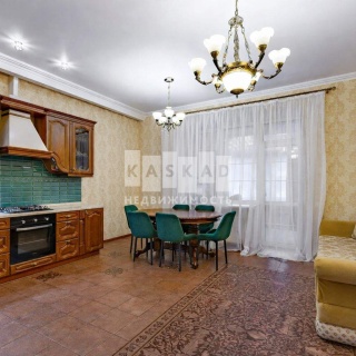 Объявление Дом, 140м2, 3 эт, 1.5 сот.