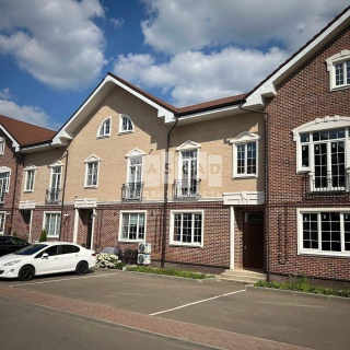 Объявление Дом, 115м2, 3 эт, 1 сот.