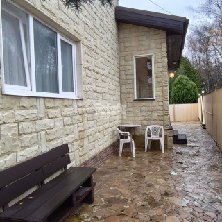 Объявление Дом, 235м2, 3 эт, 6 сот.