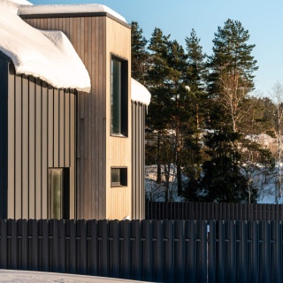 Объявление Дом, 160.8м2, 2 эт, 10 сот.