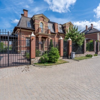 Объявление Дом, 174.6м2, 2 эт, 4 сот.