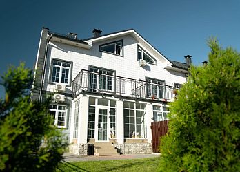 Объявление Дом, 224.2&nbsp;м&sup2;, 3 эт., 1.86 сот.