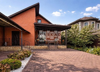 Объявление Дом, 160&nbsp;м&sup2;, 2 эт., 4 сот.