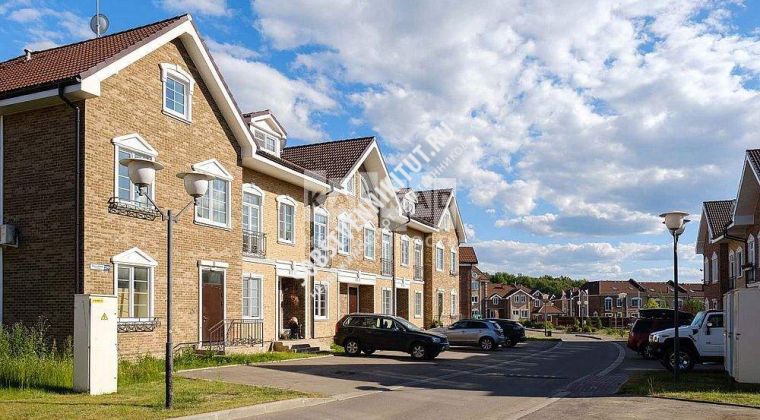 Объявление Дом, 150м2, 3 эт, 2 сот.