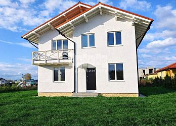 Объявление Дом, 180&nbsp;м&sup2;, 2 эт., 10 сот.