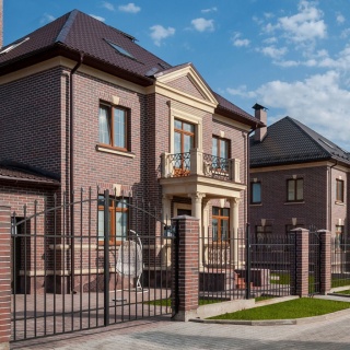 Объявление Дом, 174.6м2, 2 эт, 4 сот.