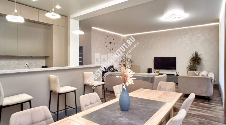 Объявление Дом, 300м2, 3 эт, 6 сот.