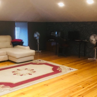 Объявление Дом, 390м2, 3 эт, 10 сот.