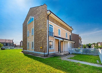 Объявление Дом, 170&nbsp;м&sup2;, 3 эт., 5 сот.