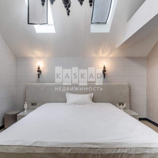 Объявление Дом, 140м2, 3 эт, 1 сот.