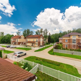 Объявление Дом, 130м2, 3 эт, 3 сот.