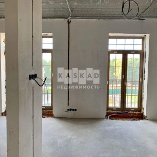 Объявление Дом, 200м2, 3 эт, 3 сот.