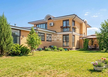Объявление Дом, 530&nbsp;м&sup2;, 2 эт., 13 сот.