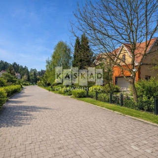 Объявление Дом, 450м2, 3 эт, 16 сот.