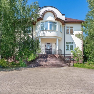 Объявление Дом, 600м2, 3 эт, 24 сот.
