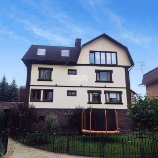 Объявление Дом, 500м2, 3 эт, 10 сот.