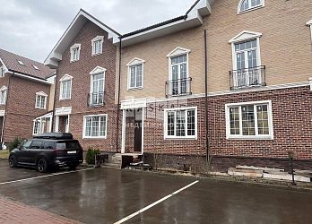 Объявление Дом, 115&nbsp;м&sup2;, 3 эт., 1 сот.