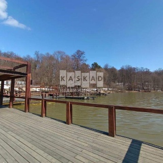 Объявление Дом, 274м2, 3 эт, 6 сот.