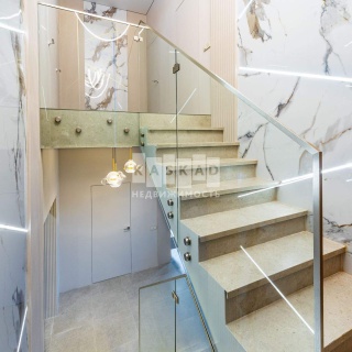 Объявление Дом, 180м2, 2 эт, 6 сот.