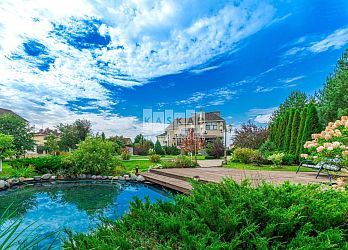 Объявление Дом, 500&nbsp;м&sup2;, 3 эт., 20 сот.