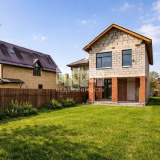 Объявление Дом, 180м2, 2 эт, 6 сот.