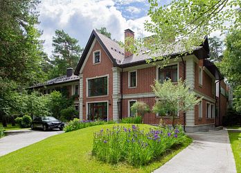 Дом, 1100 м², 2 эт., 50 сот. - 2979883 Объявление Дом, 1100 м², 2 эт., 50 сот.