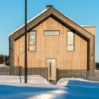 Объявление Дом, 160.8м2, 2 эт, 10 сот.