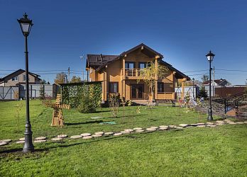 Объявление Дом, 200&nbsp;м&sup2;, 2 эт., 100 сот.