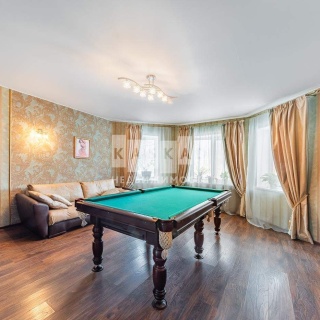 Объявление Дом, 250м2, 3 эт, 15 сот.