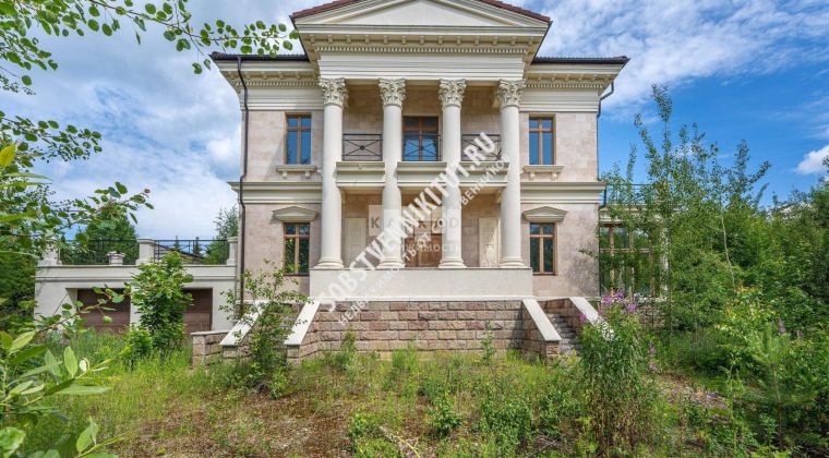 Объявление Дом, 680м2, 2 эт, 35 сот.