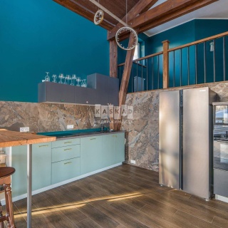 Объявление Дом, 330м2, 2 эт, 10 сот.