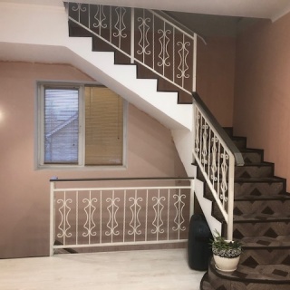 Объявление Дом, 390м2, 3 эт, 10 сот.