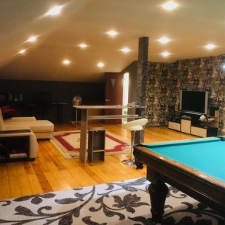 Объявление Дом, 390м2, 3 эт, 10 сот.