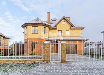 Объявление Дом, 300&nbsp;м&sup2;, 3 эт., 15 сот.