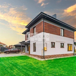 Объявление Дом, 200м2, 2 эт, 10 сот.