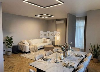 Объявление Дом, 180&nbsp;м&sup2;, 3 эт., 1.2 сот.