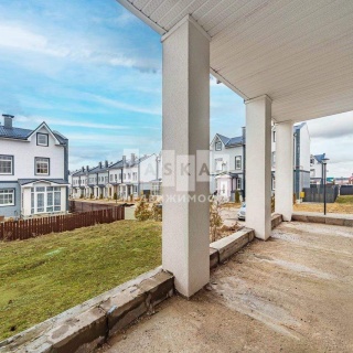 Объявление Дом, 220м2, 3 эт, 3 сот.