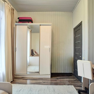 Объявление Дом, 300м2, 3 эт, 6 сот.