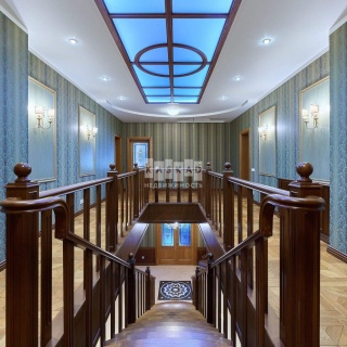 Объявление Дом, 650м2, 3 эт, 22 сот.