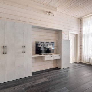 Объявление Дом, 400м2, 2 эт, 20 сот.