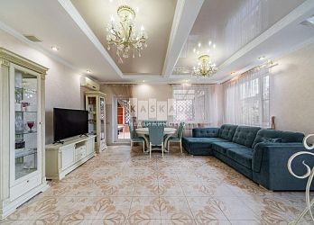 Объявление Дом, 170&nbsp;м&sup2;, 3 эт., 9 сот.