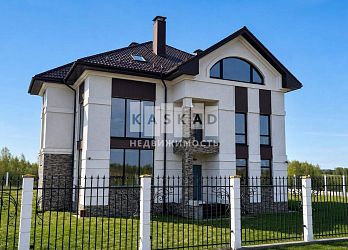 Объявление Дом, 400&nbsp;м&sup2;, 3 эт., 20 сот.