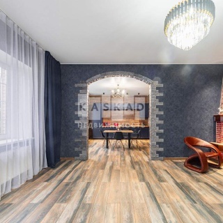 Объявление Дом, 280м2, 2 эт, 10 сот.