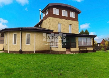 Объявление Дом, 200&nbsp;м&sup2;, 3 эт., 6 сот.