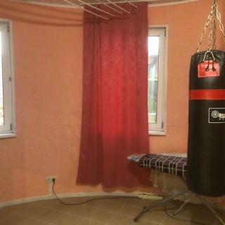 Объявление Дом, 390м2, 3 эт, 10 сот.