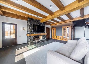 Объявление Дом, 250&nbsp;м&sup2;, 2 эт., 8 сот.