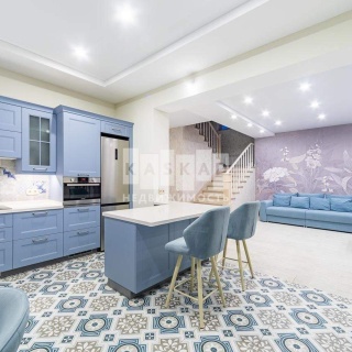 Объявление Дом, 200м2, 2 эт, 10 сот.