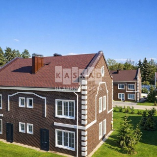 Объявление Дом, 180м2, 3 эт, 3 сот.