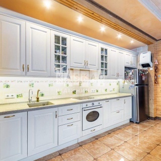 Объявление Дом, 300м2, 2 эт, 37 сот.